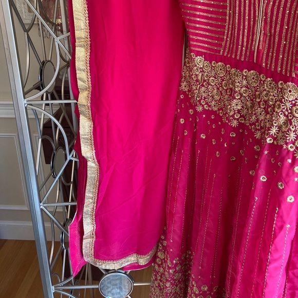 Indian Designer Hot Pink Georgette Anarkali Suit - Picture 11 of 12